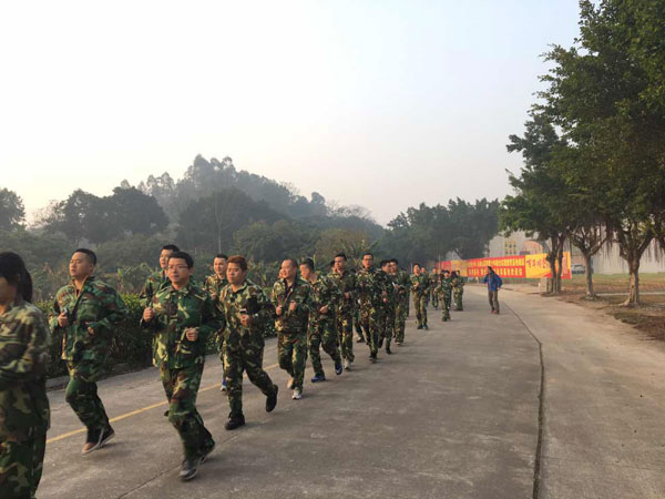 情人節(jié)，金艾陶撒的這狗糧，我干了！