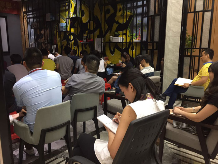 金艾陶瓷磚“學,無止境!生,不停息”學習分享會順利舉行