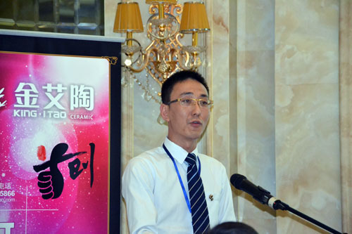 金艾陶策劃經(jīng)理張寧博對本次品簽會(huì)作總結(jié)